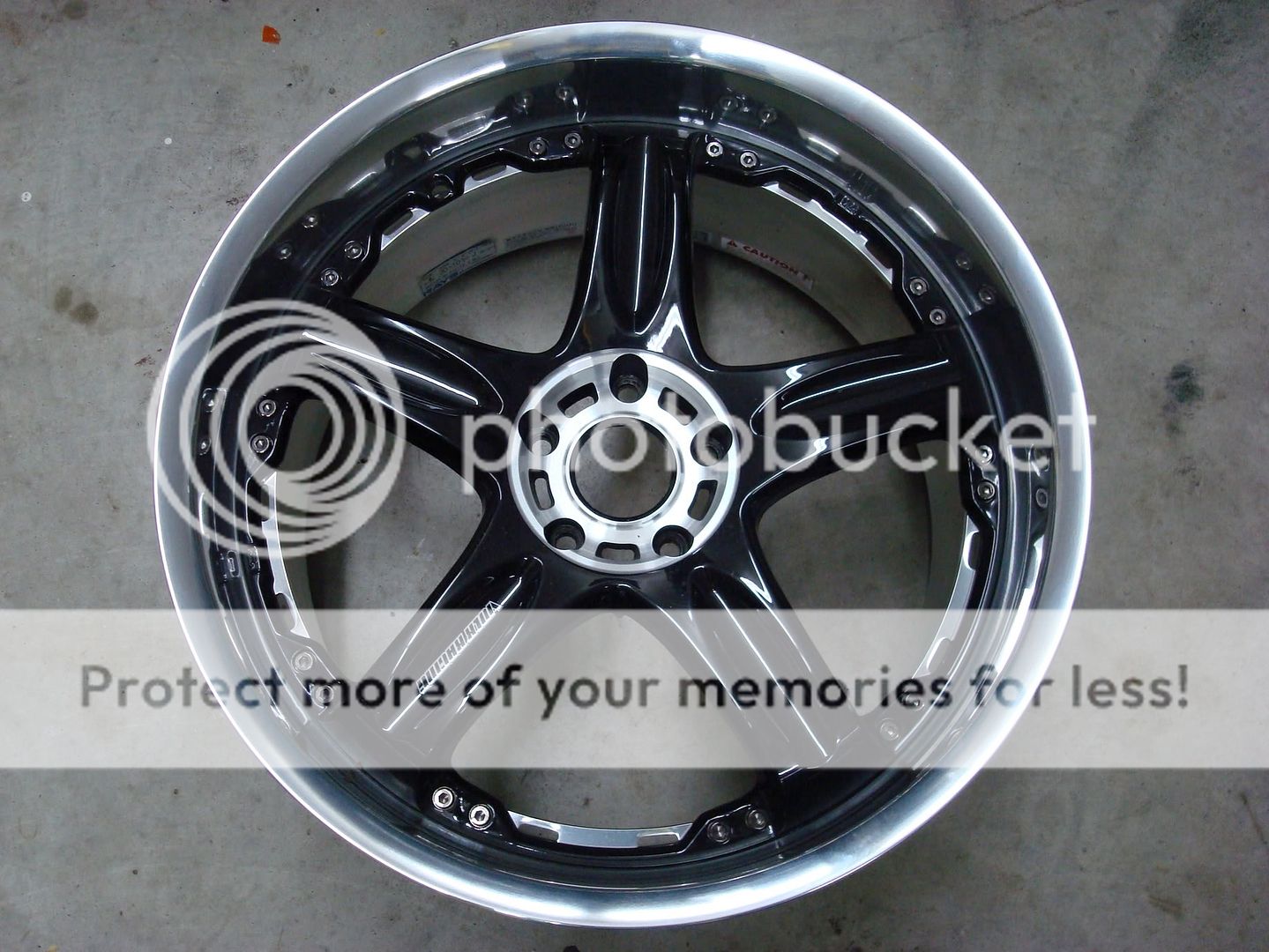 What do you think of these Black wheels Chrome lip MyG37